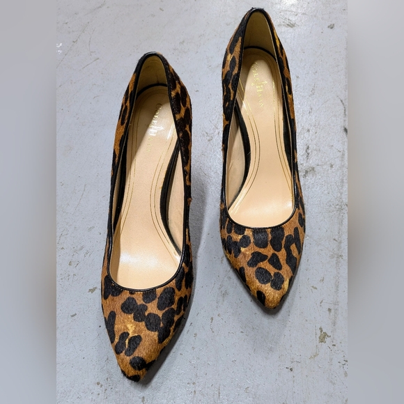 Cole Haan Chelsea Black Heel Pump Woodbury Ocelot Print Haircalf Pump. - Picture 2 of 8